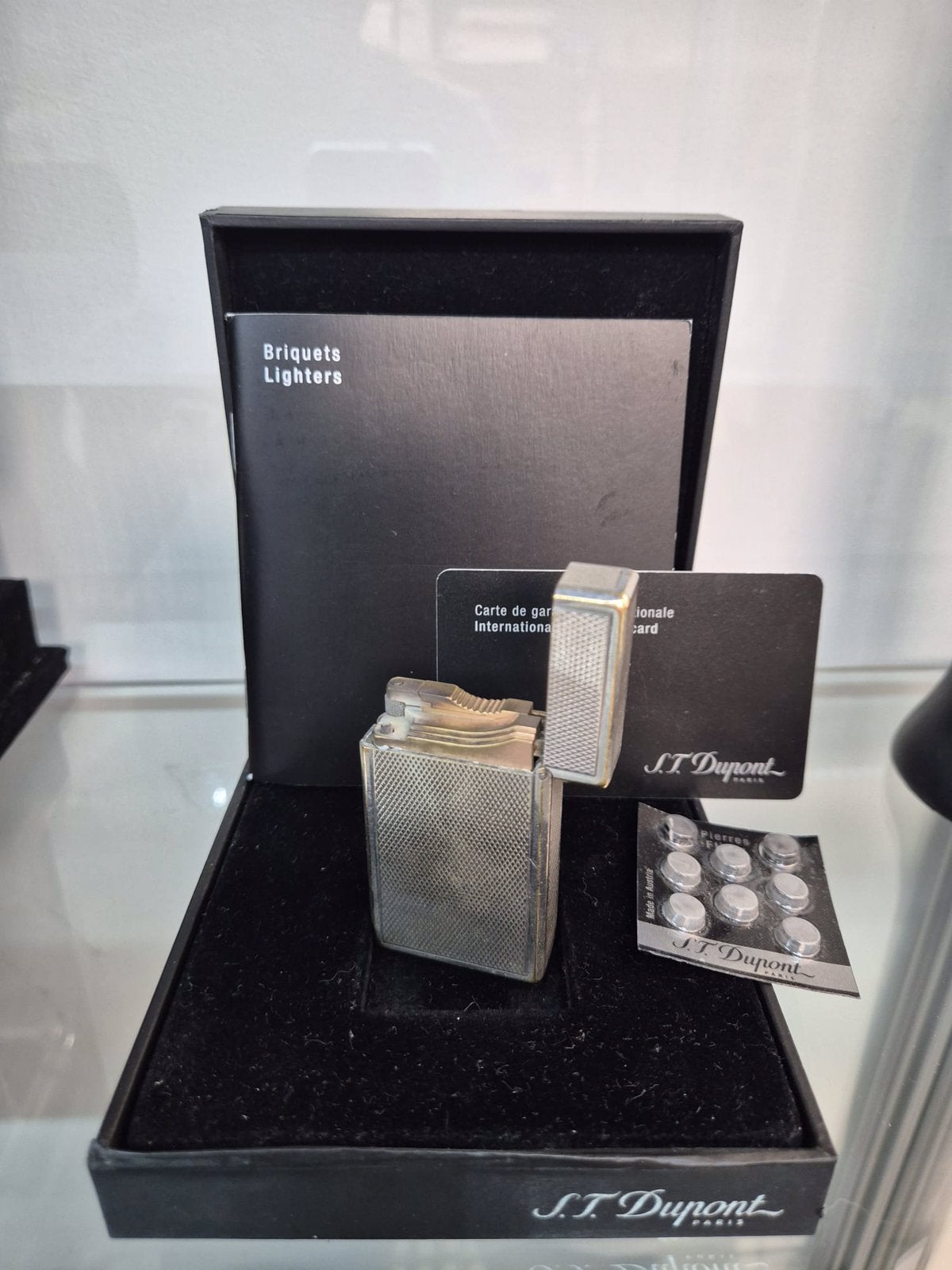 S.T. Dupont aansteker met accessoires, Ophalen of Verzenden, Gebruikt, Aansteker