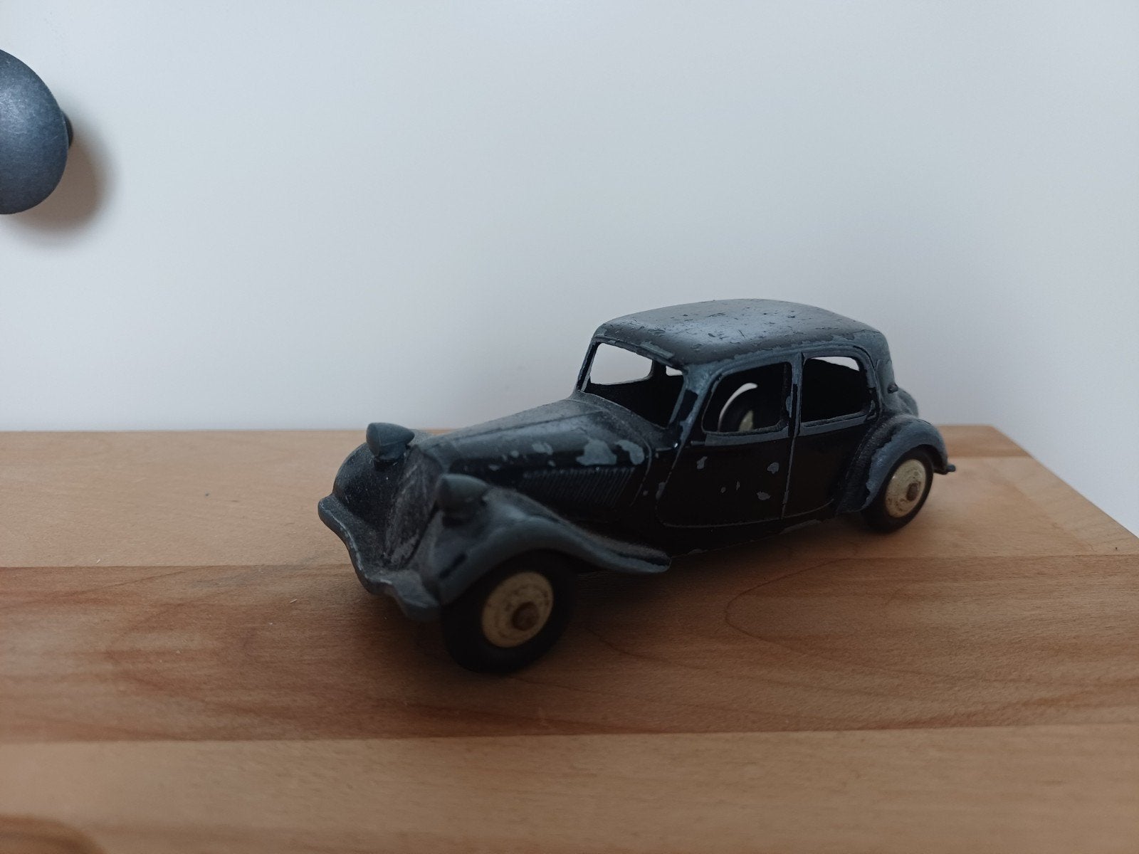 Dinky Toys Citroën Traction Avant, Ophalen of Verzenden, Gebruikt, Auto