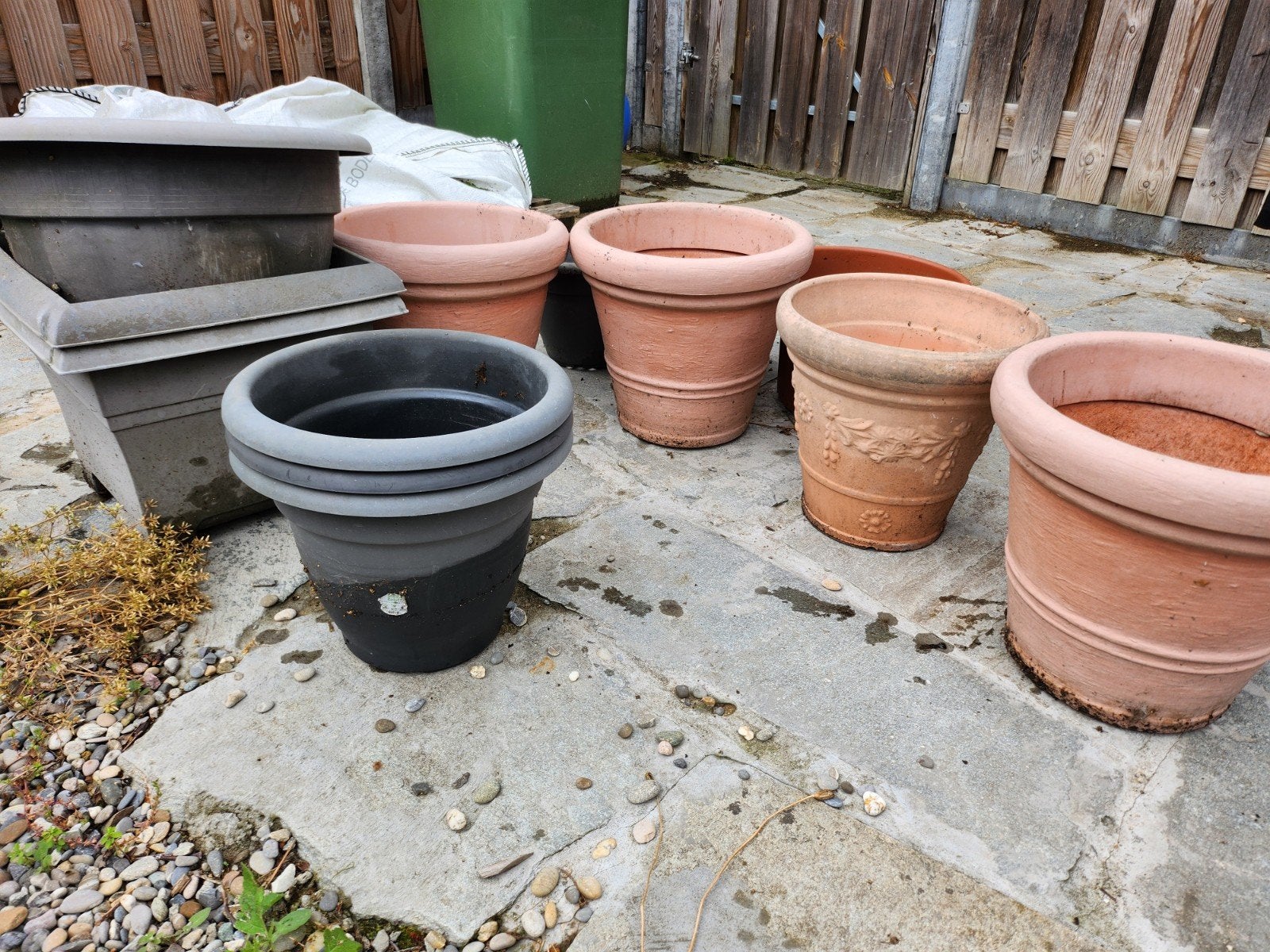 Kunststof bloempotten, Tuin en Terras, Ophalen, Kunststof, Gebruikt, Rond