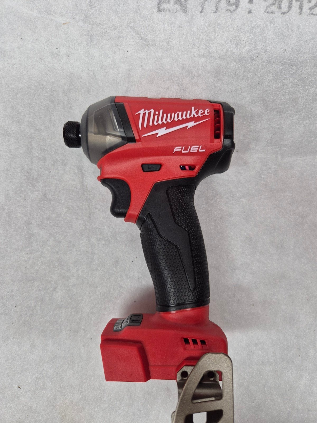 Milwaukee M18 FQID FUEL Accu Slagmoersleutel, 600 watt of meer, Variabele snelheid, Overige typen, Nieuw