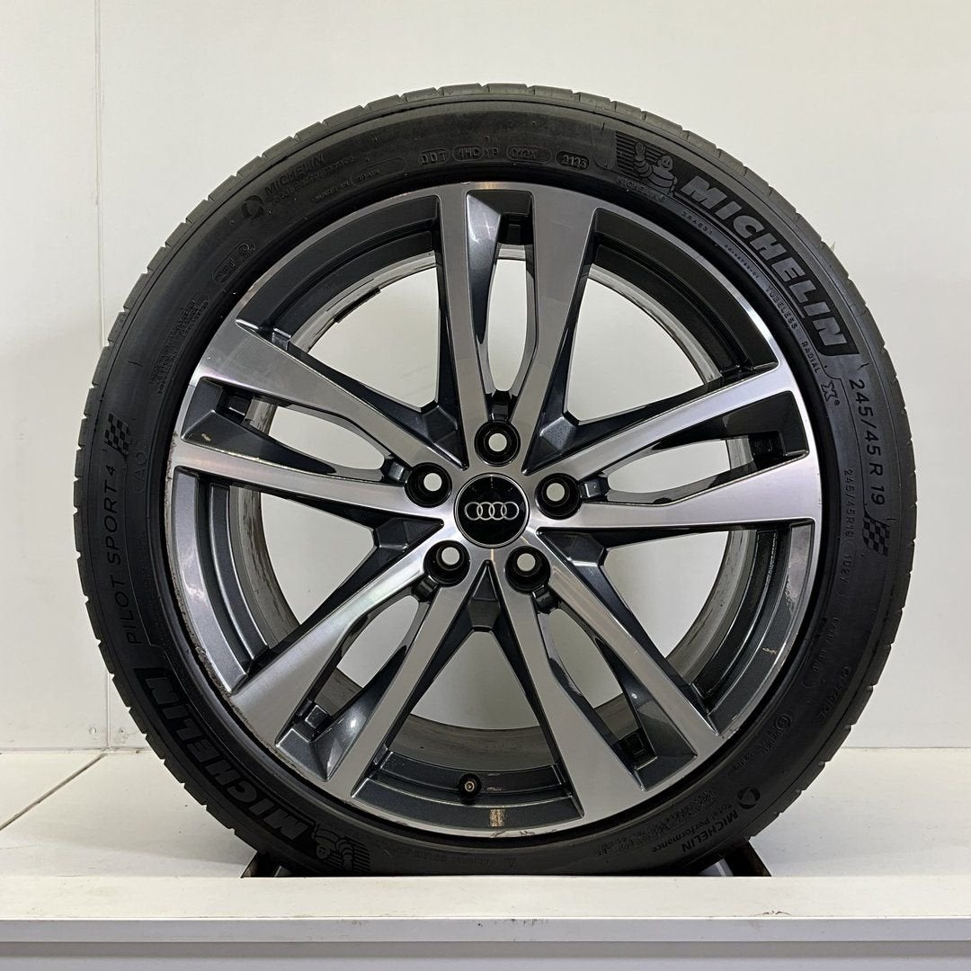 AUDI A6 A7 SET VElGEN + ZOMERBANDEN 19 INCH, 19 inch, -, -, Banden en Velgen