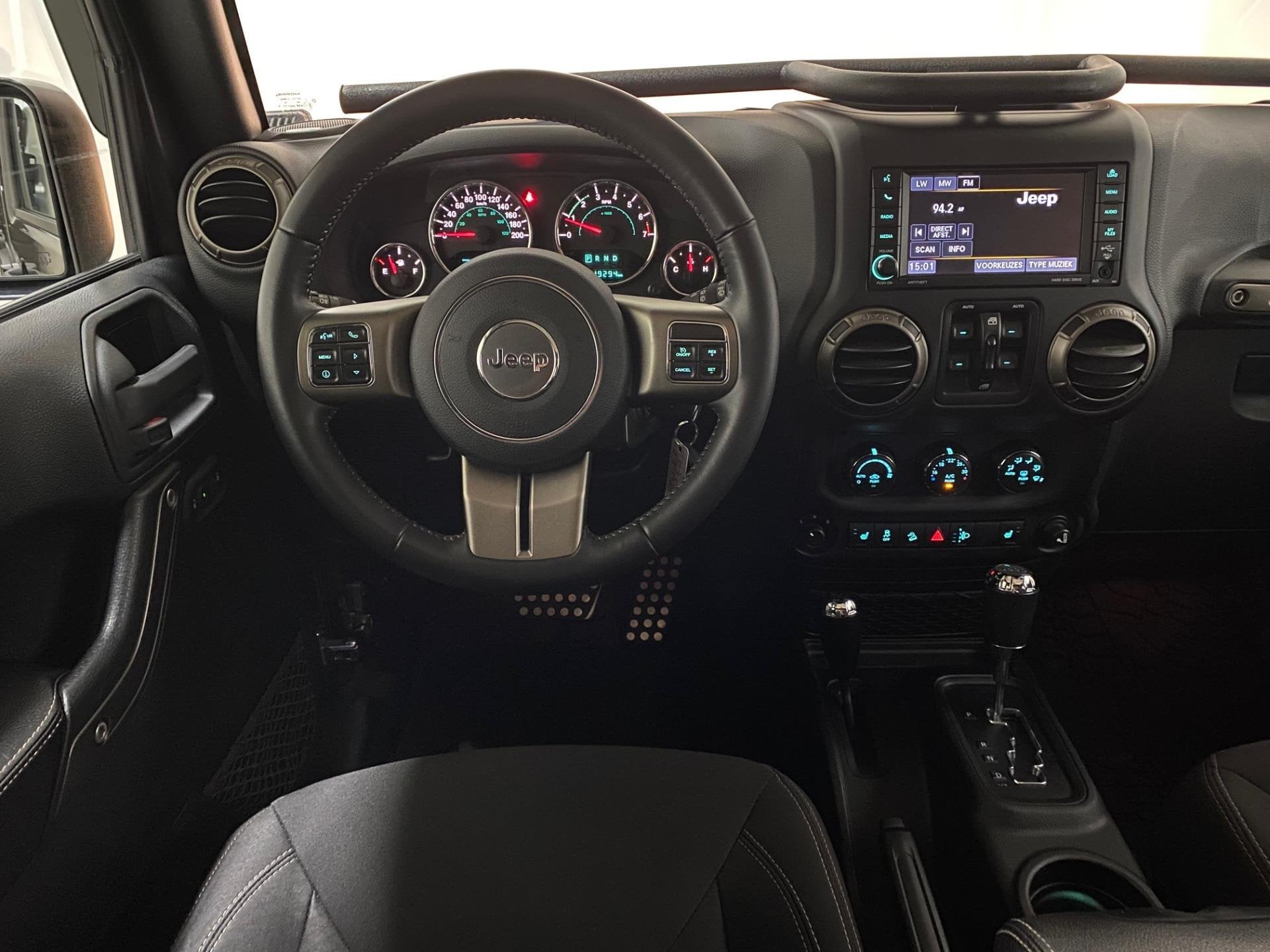 Jeep Wrangler 3.6 V6 Autom. Golden Eagle Eerste eigenaar Dea, Auto's, Automaat, Dealer onderhouden, Gebruikt, Zwart