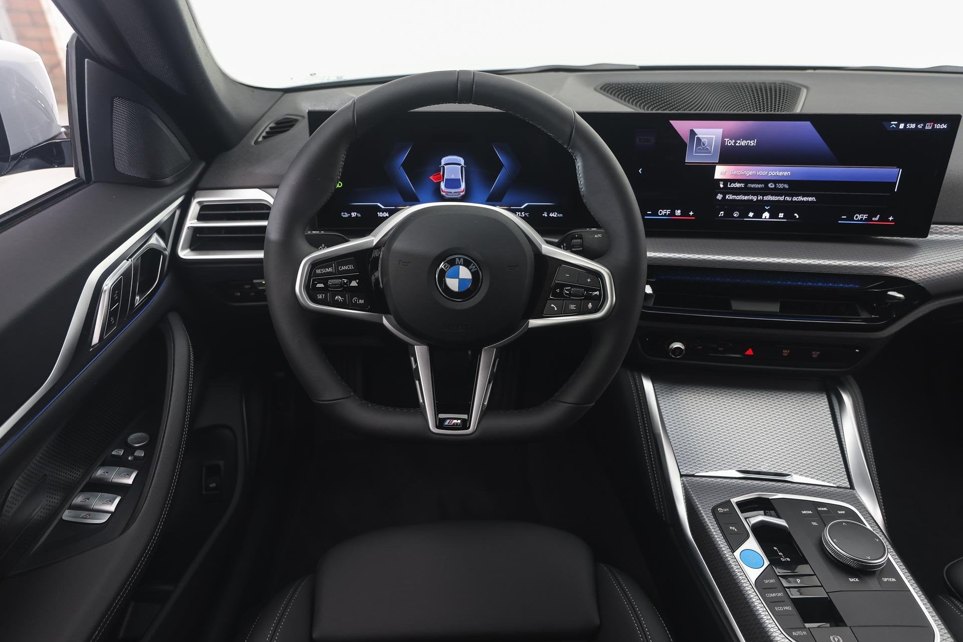 BMW i4 eDrive40 M Sport / Achteruitrijcamera / Active Cruise, Dealer onderhouden, Achterwielaandrijving, Zwart, 2020 kg