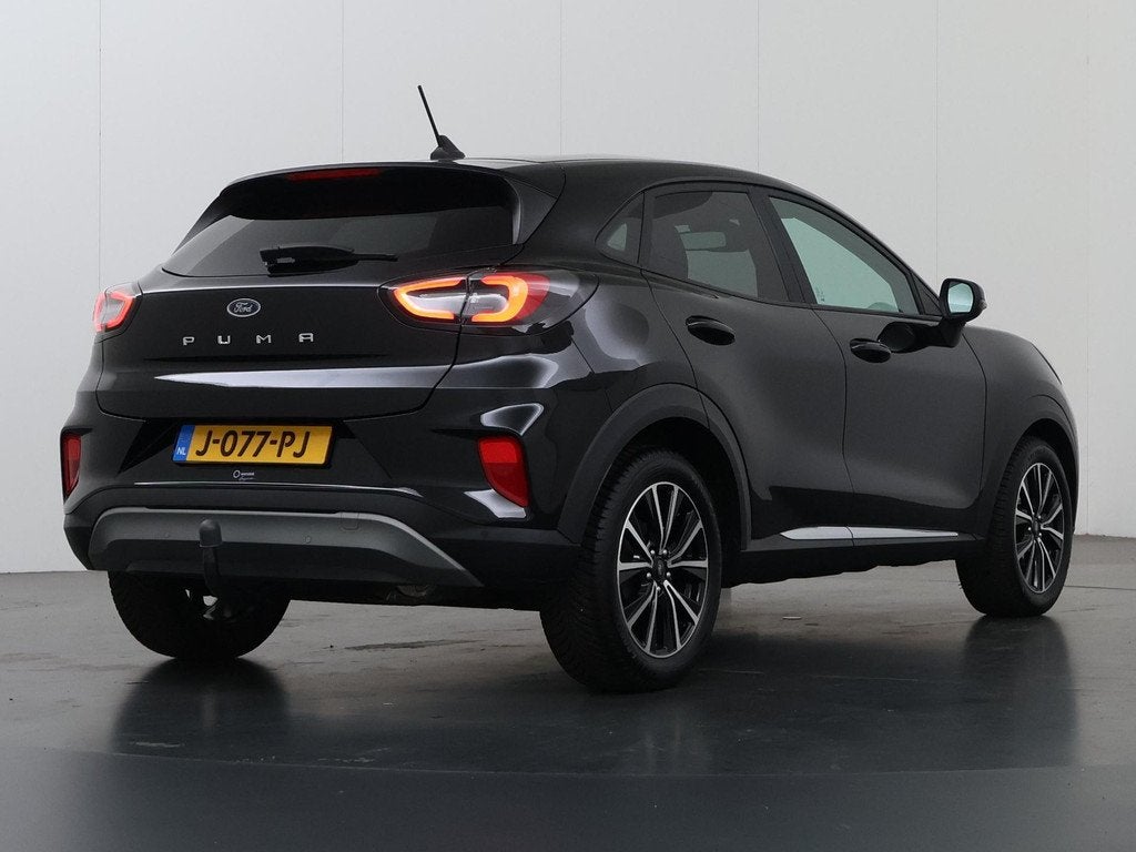 Ford Puma 1.0 EcoBoost Hybrid Titanium | Trekhaak | Winterpa, Voorwielaandrijving, Zwart, 3 cilinders, 1100 kg