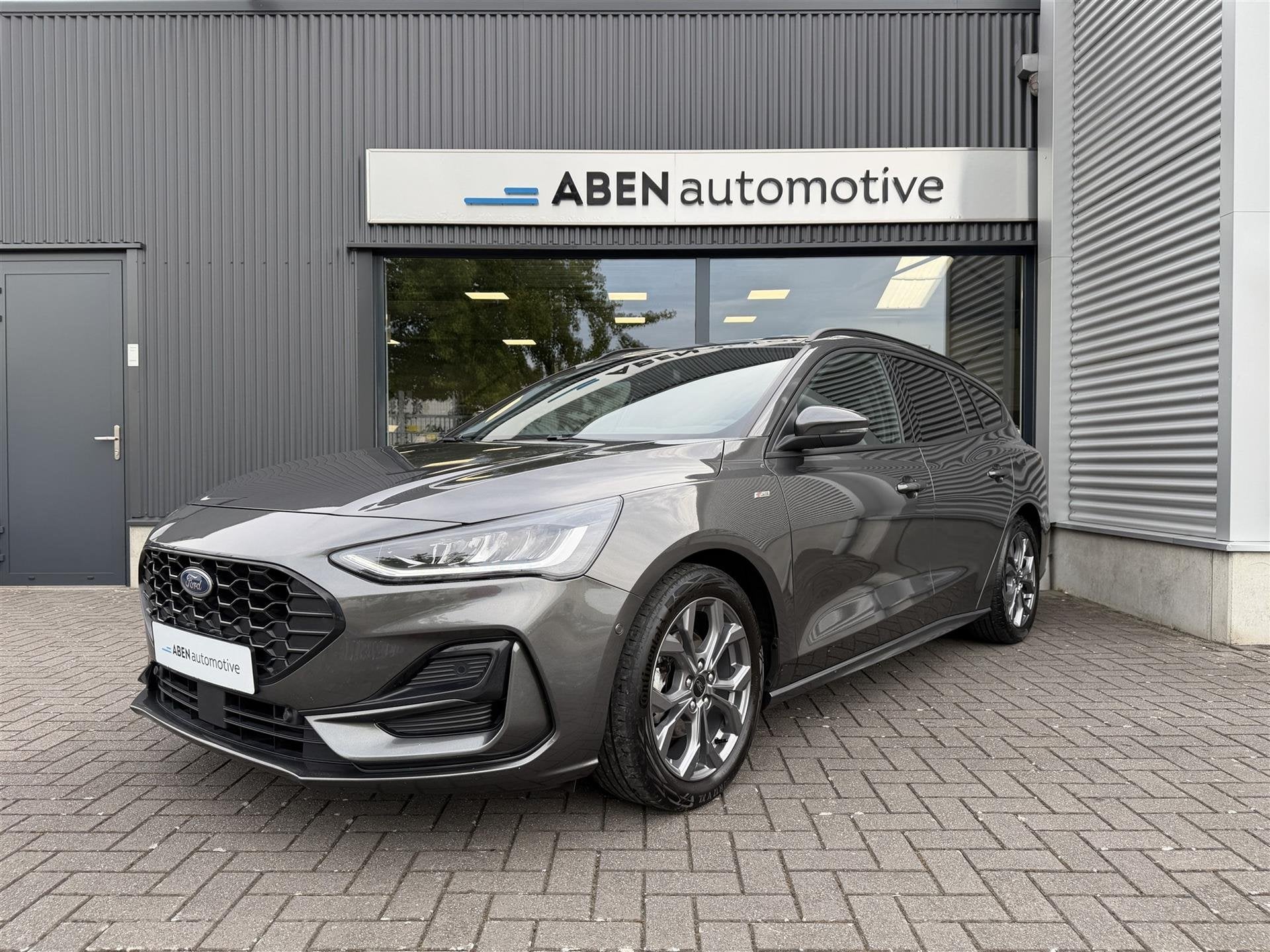 Ford Focus Wagon 1.0 EcoBoost Hybrid 125PK ST-Line (ACC|WINT, Auto's, 125 pk, Gebruikt, Zwart, Origineel Nederlands