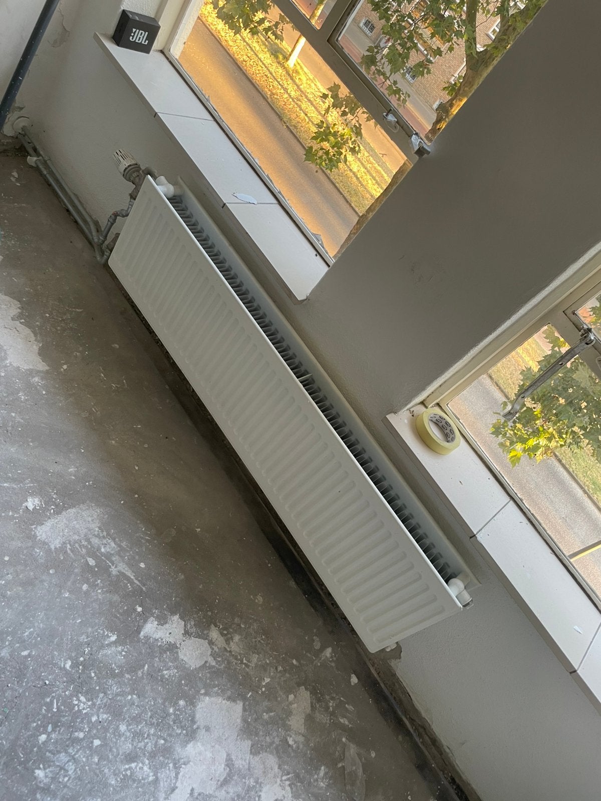 Radiatoren, wit, Ophalen, 30 tot 80 cm, Radiator, Zo goed als nieuw
