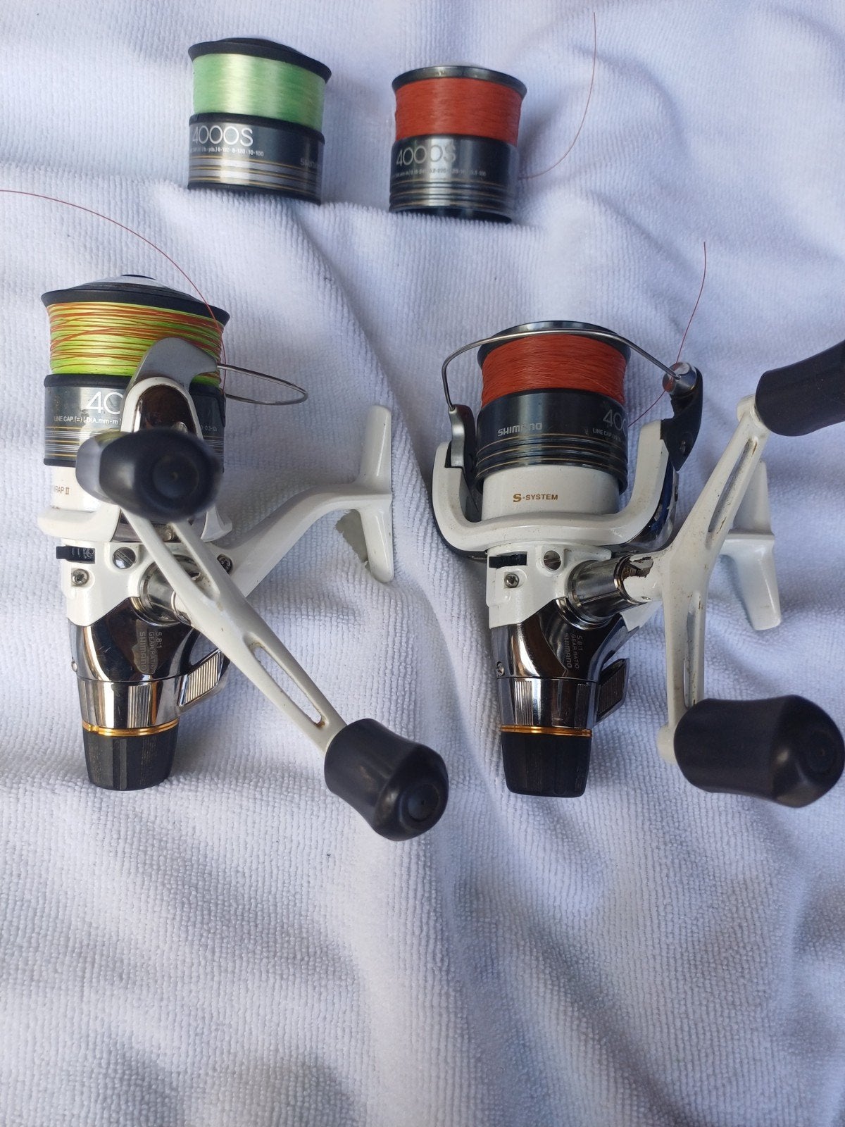 Shimano Stradic 4000S GTM-RC Molens (2 stuks), Ophalen, Gebruikt, Molen