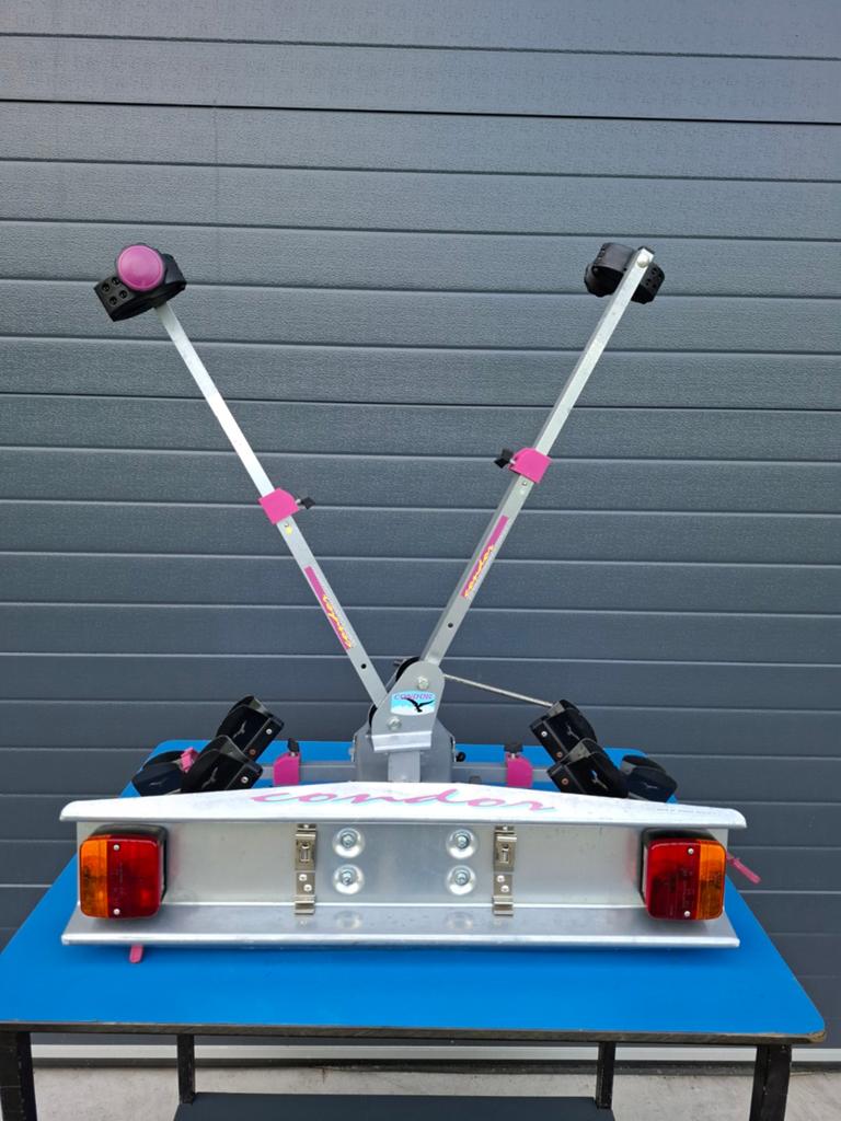 Spinder Condor fietsendrager voor 2 fietsen kantelbaar, Ophalen, 2 fietsen, Zo goed als nieuw, Trekhaakdrager