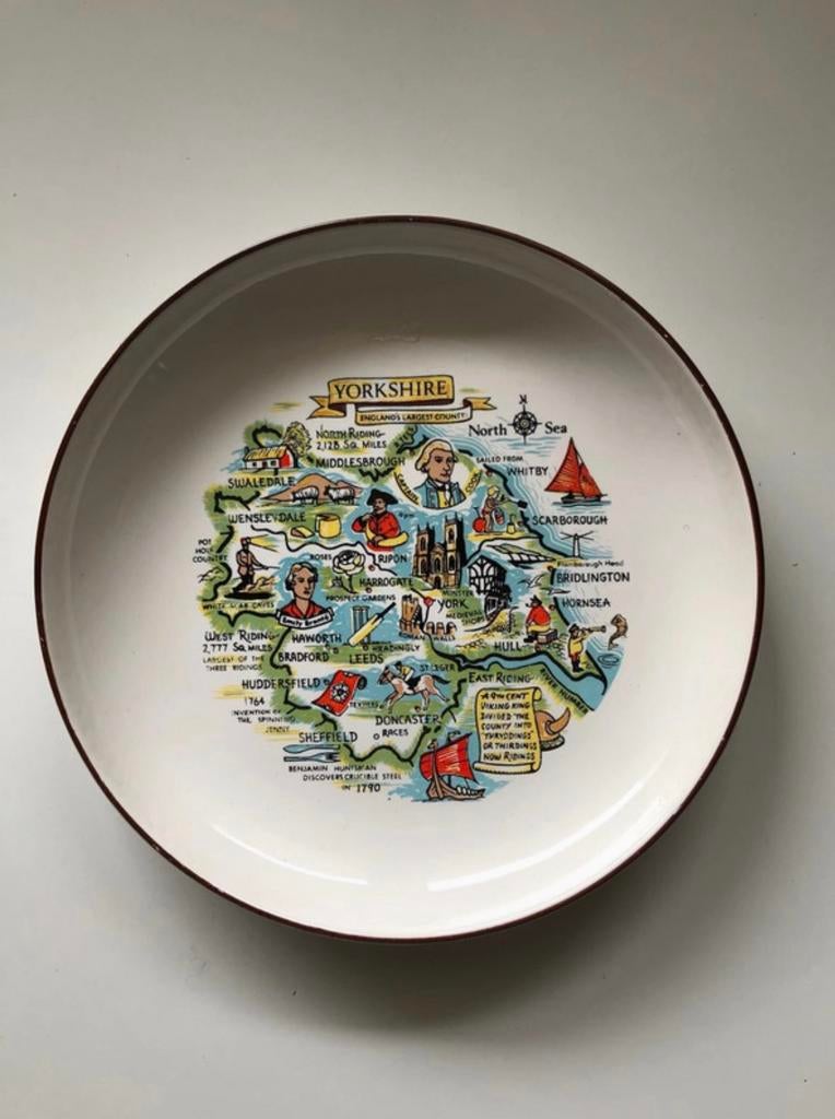 Vintage Hornsea Pottery Yorkshire Souvenir Bord, Ophalen of Verzenden