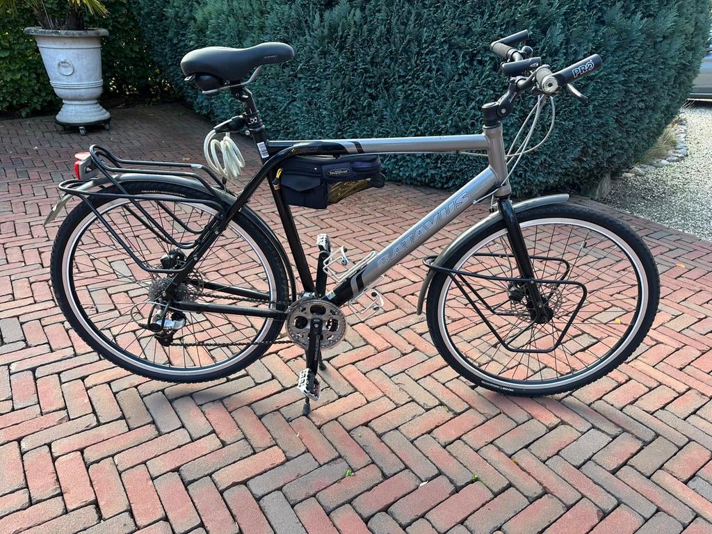 Te koop zgan Batavus iMPact Trekking Fiets, Ophalen of Verzenden, Zo goed als nieuw, Meer dan 20 versnellingen, Batavus