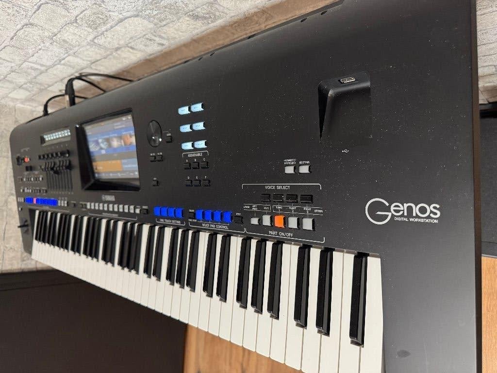 Yamaha Genos in absolute nieuwstaat, Muziek en Instrumenten, Ophalen, Yamaha, Zo goed als nieuw, Aanslaggevoelig