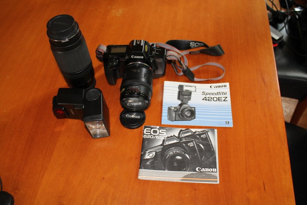 Canon EOS 650 complete set, Audio, Tv en Foto, Fotocamera's Analoog, Ophalen of Verzenden, Zo goed als nieuw, Spiegelreflex, Canon