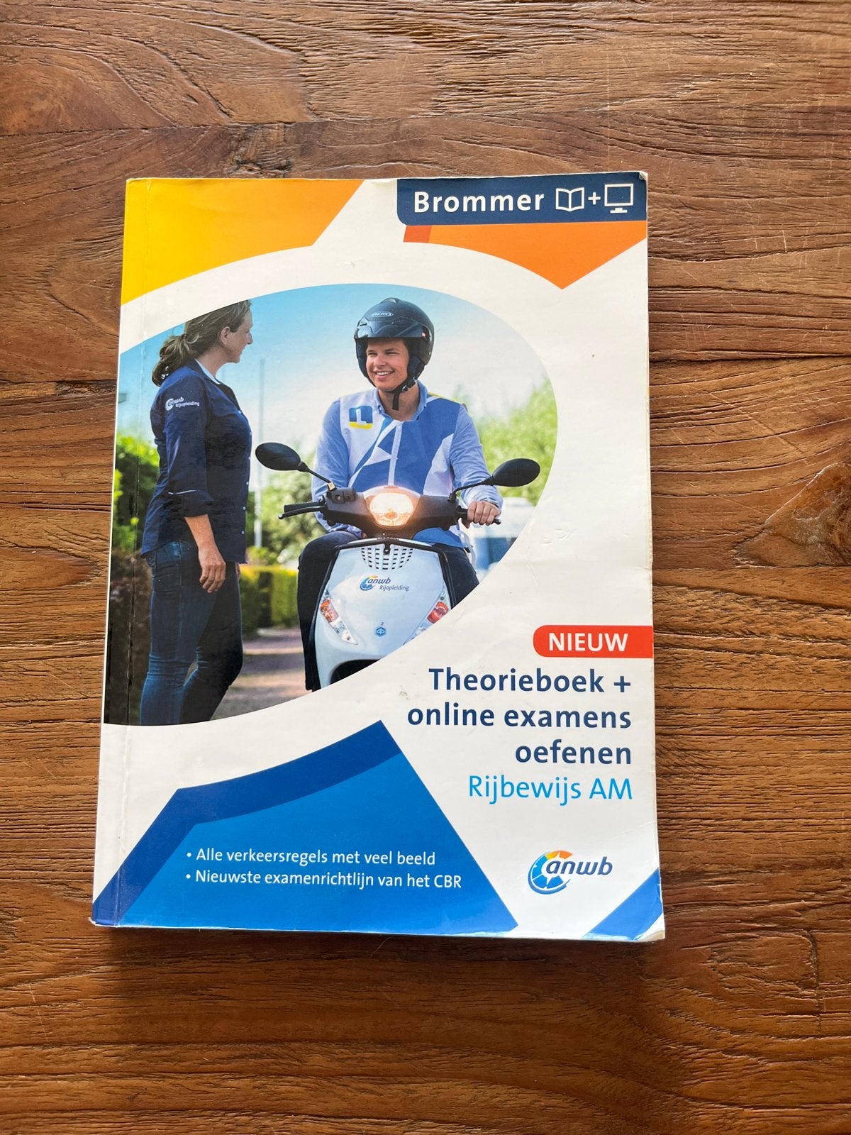ANWB Brommer Theorieboek + Online Examens Rijbewijs AM, Boeken, Studieboeken en Cursussen, Ophalen of Verzenden, Gamma, Nieuw
