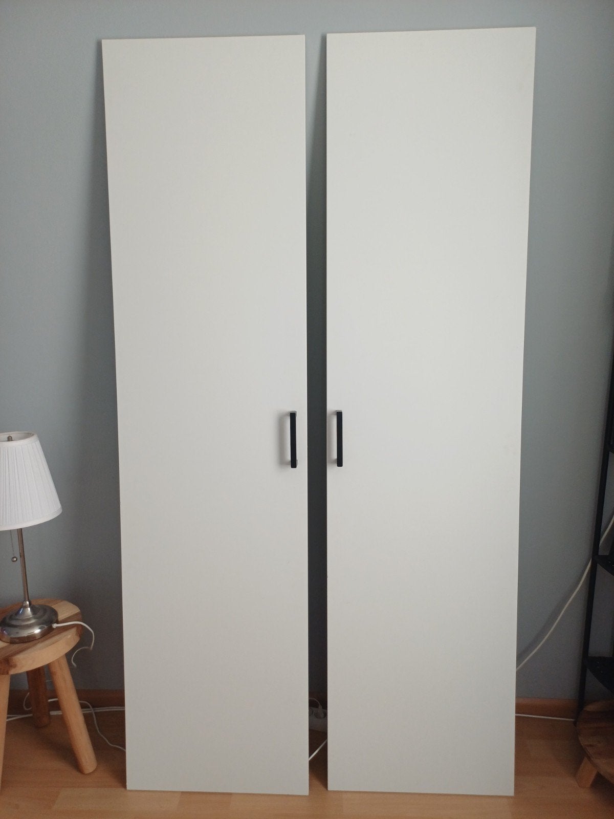 2 witte matte PAX IKEA kastdeuren 50x195cm met handvaten, Ophalen, Overige materialen, 50 tot 100 cm, Zo goed als nieuw