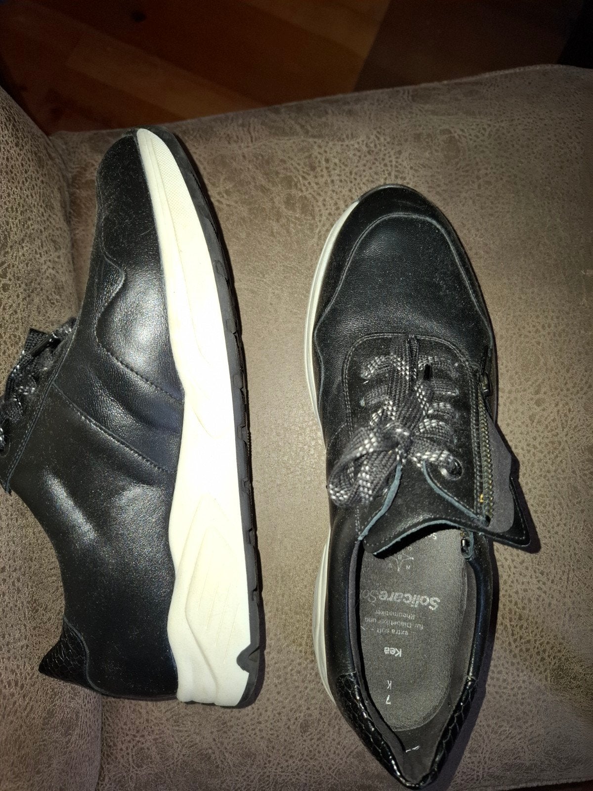 Schoenen, Ophalen of Verzenden, Zo goed als nieuw