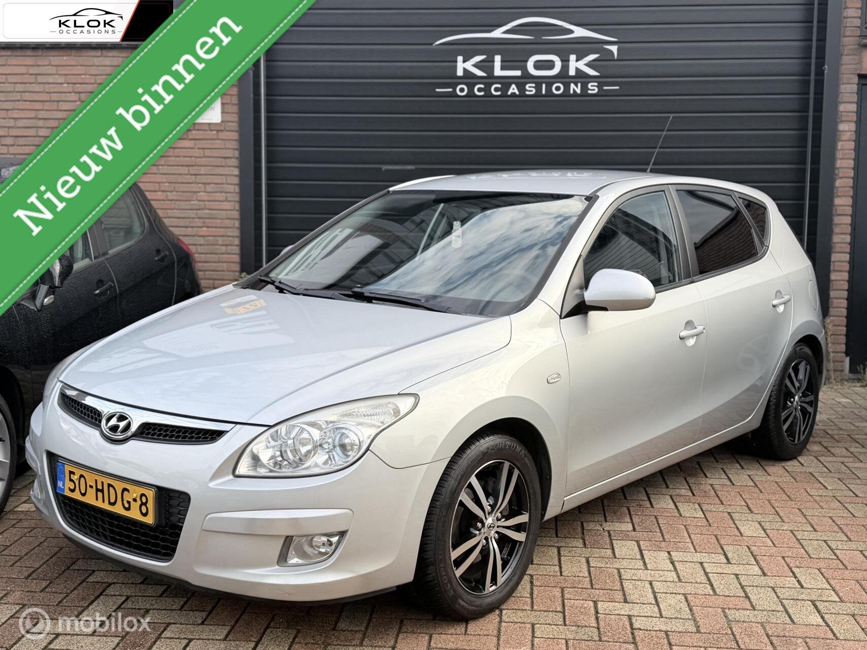 Hyundai i30 1.6i Dynamic Camera Airco Carplay Automaat, 1591 cc, 122 pk, I30, 550 kg