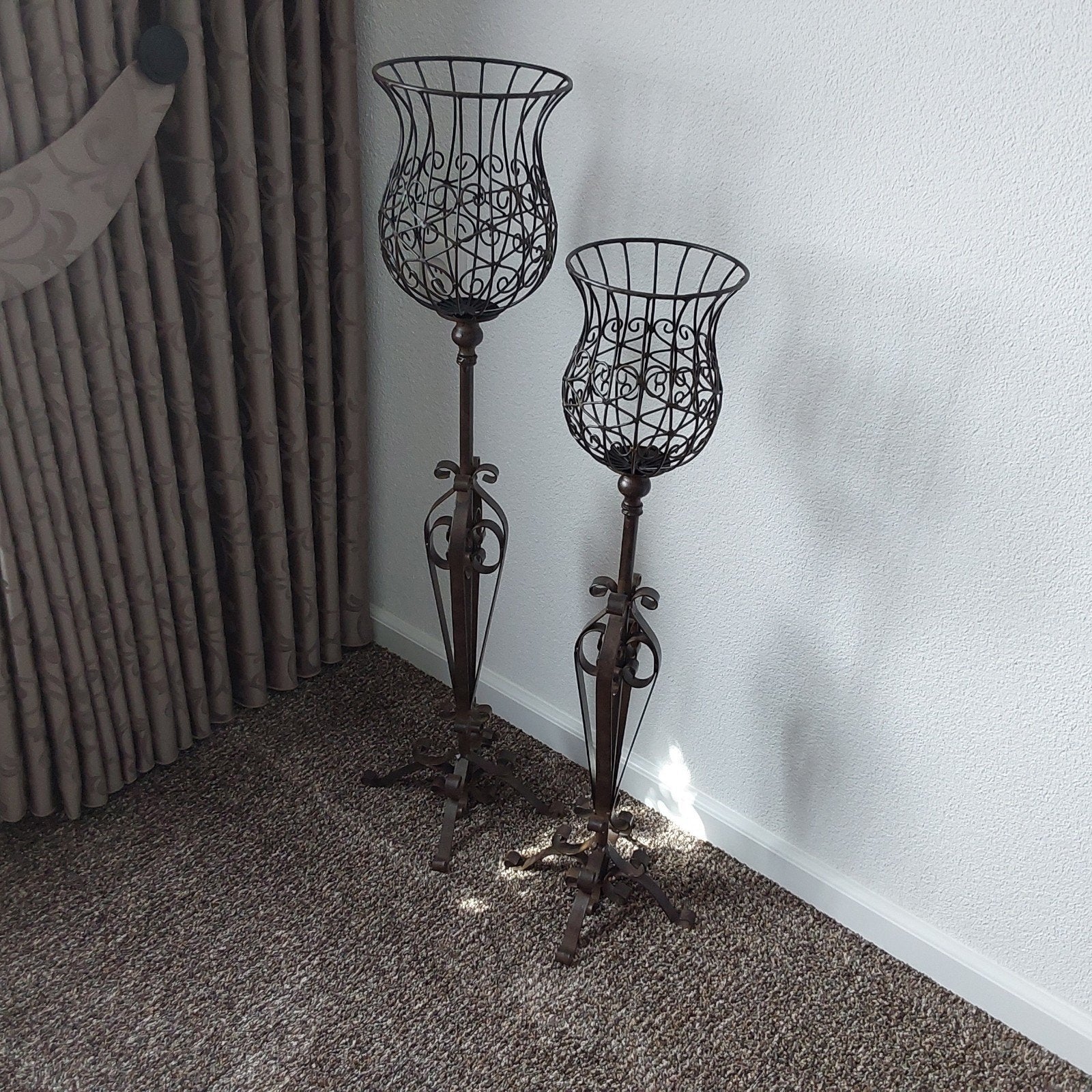 Set van 2 decoratieve metalen staande lampen/kandelaars, Ophalen, Klassiek, Decoratief, Sfeervol, Gebruikt, 100 tot 150 cm