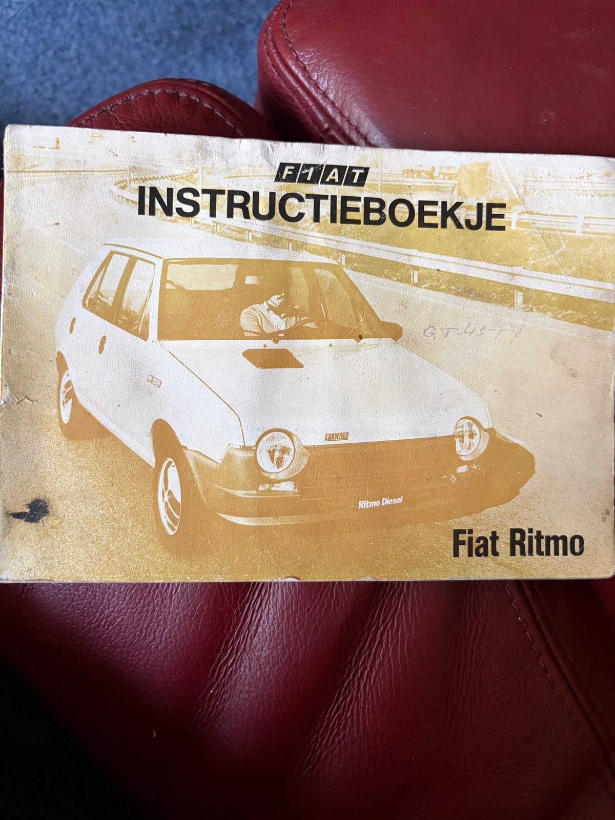 Fiat Ritmo Instructieboekje - Origineel (1980), Ophalen of Verzenden, Gelezen