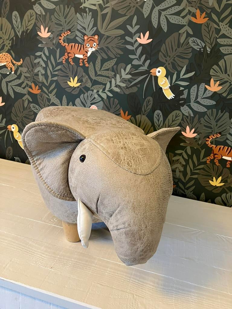 Krukje poef olifant jungle kamer, Ophalen, Zo goed als nieuw, Jongetje of Meisje