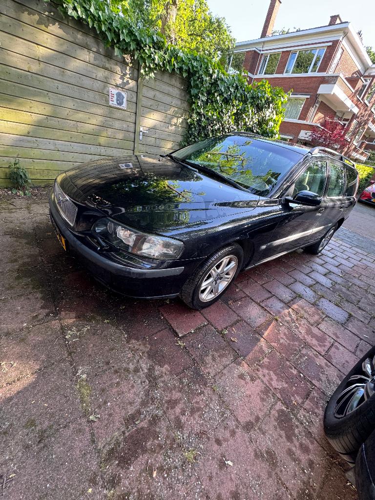Volvo V70 2.5T AWD Summum automaat, Auto's, Volvo, Automaat, 1800 kg, Beige, Stationwagon