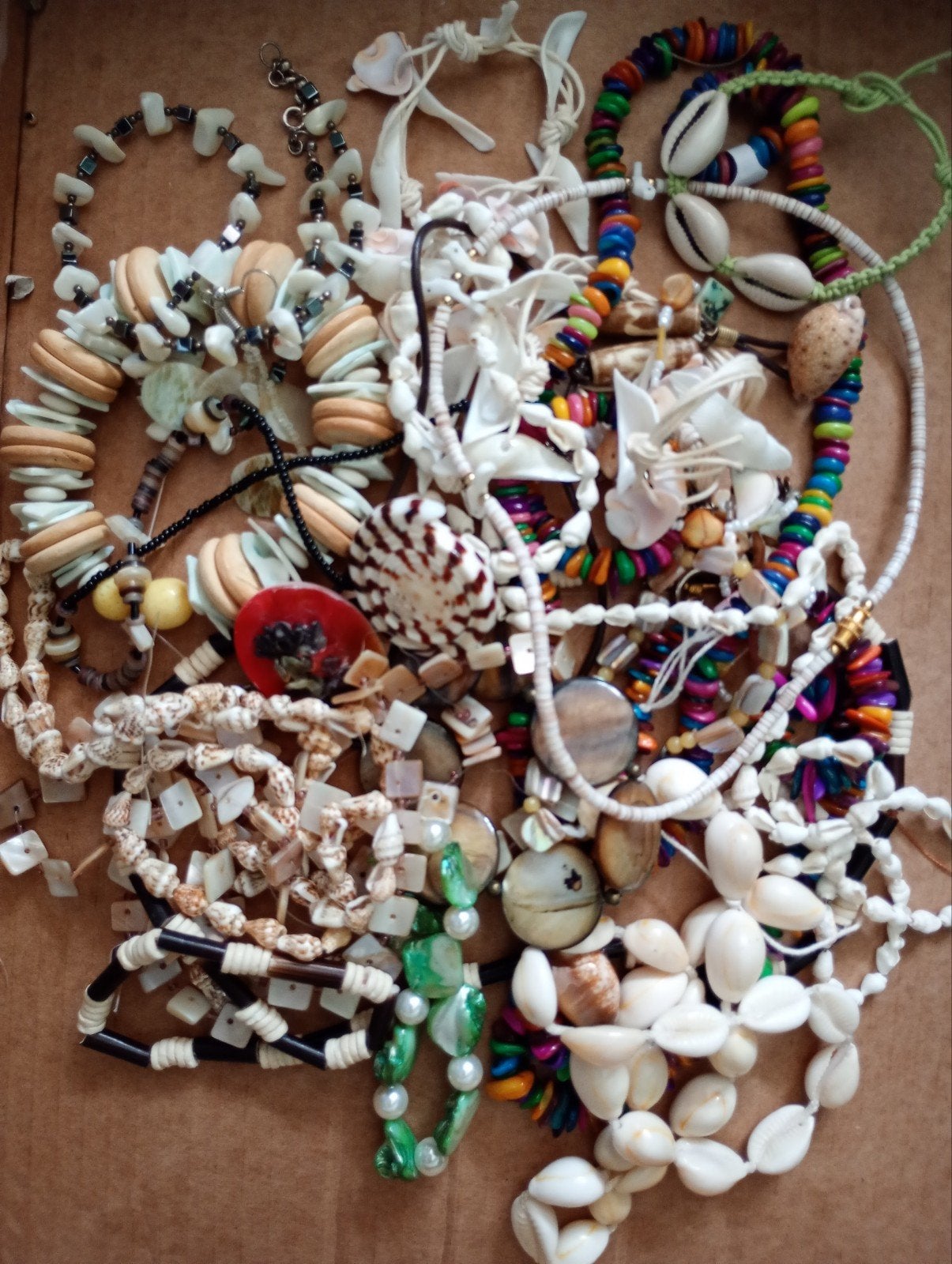 Sloopsieraden, sloop sieraden van schelpen kralen, Ophalen, Zo goed als nieuw, Kraal
