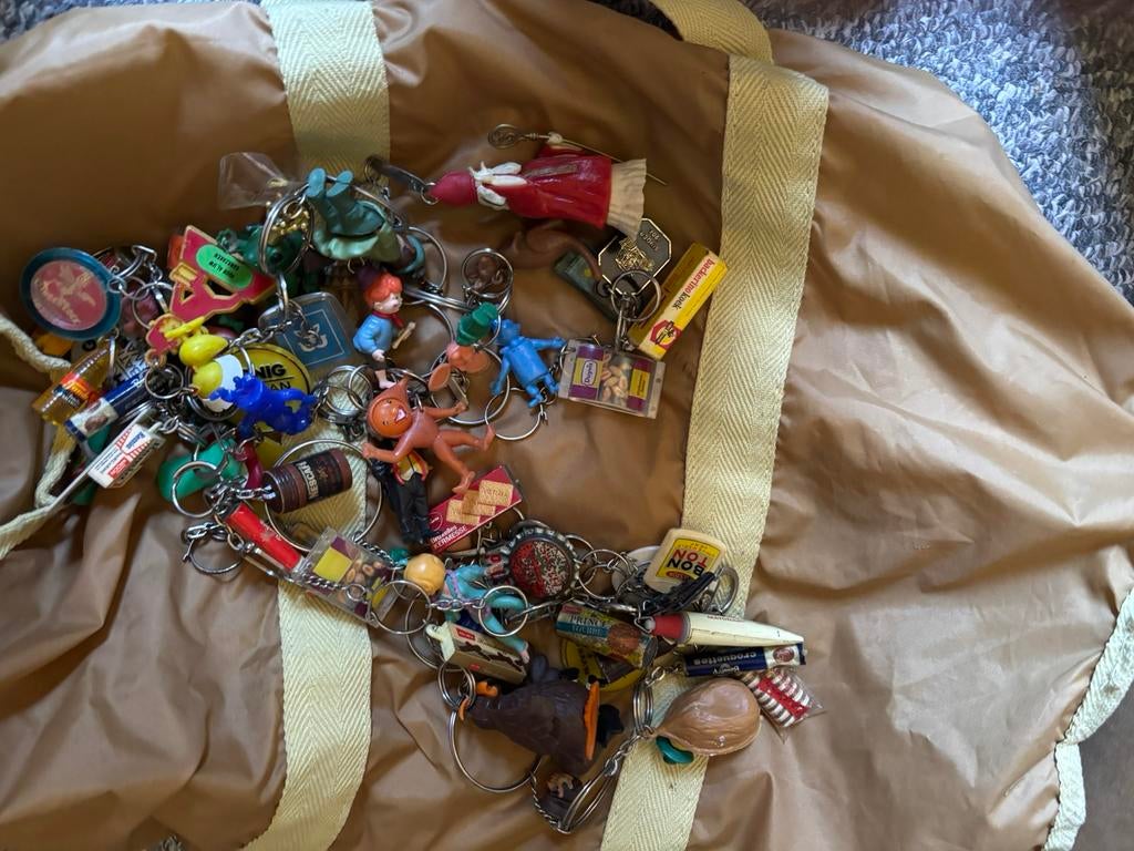 Sleutelhangers, Verzamelen, Ophalen of Verzenden