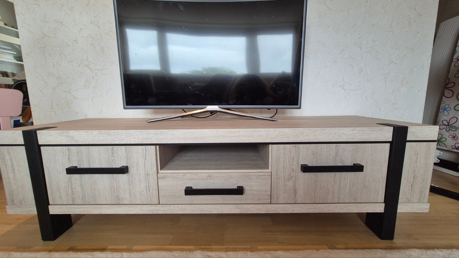 Tv kast - zo goed als nieuw!, Ophalen, 150 tot 200 cm, Zo goed als nieuw, Minder dan 100 cm