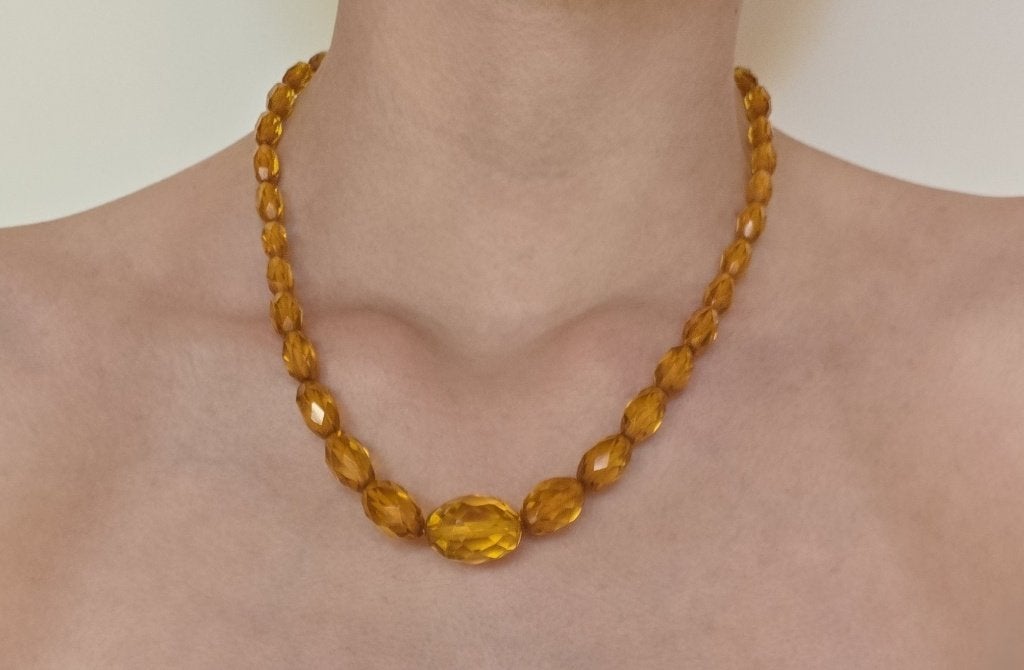 Antieke Art Deco handgemaakt Baltisch Barnsteen collier 1930, Ophalen of Verzenden, Overige materialen, Ketting