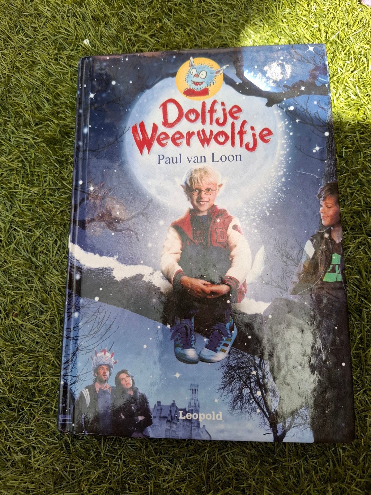 Dolfje Weerwolfje - Paul van Loon (Hardcover), Paul van Loon, Ophalen of Verzenden, Zo goed als nieuw, Fictie