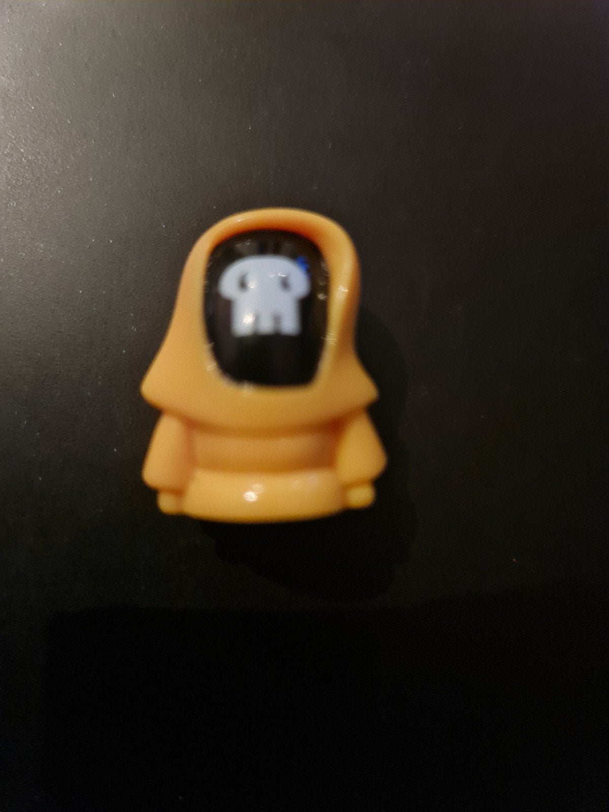 Gogo's Crazy Bones figuur - Oranje met doodshoofd, Ophalen of Verzenden, Gebruikt
