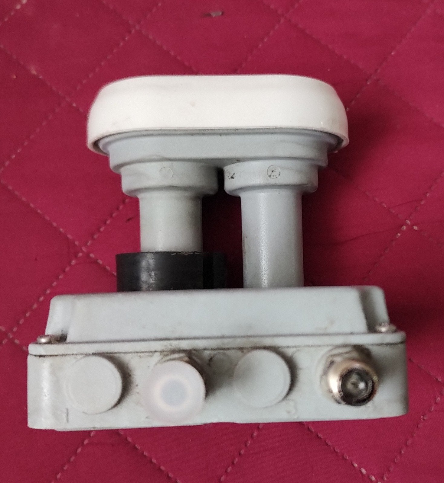DUO LNB voor Astra 19.2 en 23.5 - Universele Monoblock, Ophalen of Verzenden, Gebruikt, (Schotel)antenne, Overige merken