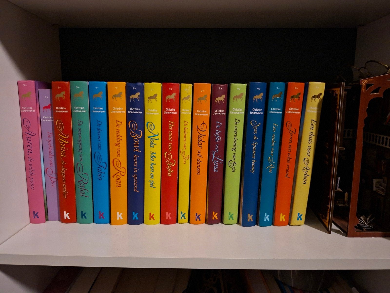 De serie van gouden paarden, Boeken, Ophalen of Verzenden, Zo goed als nieuw, Kind en Jeugd