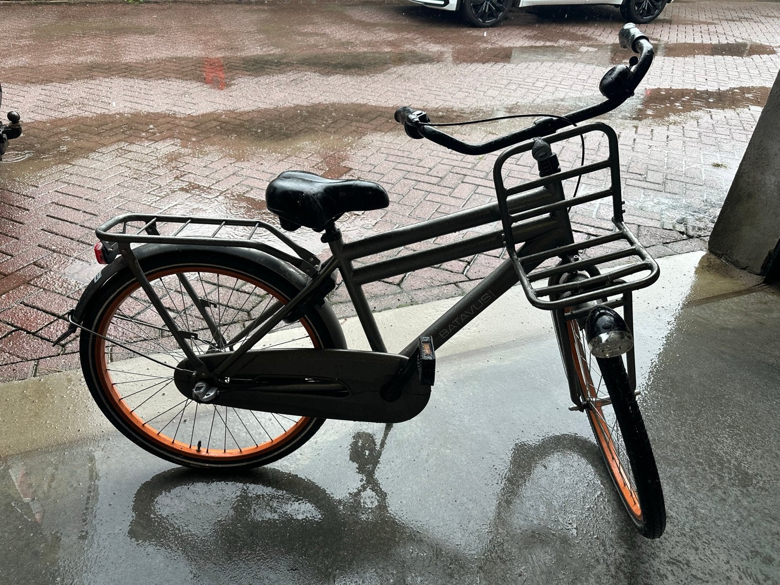 Batavus stadsfiets met voordrager en bagagedrager, Ophalen, Gebruikt, 24 inch