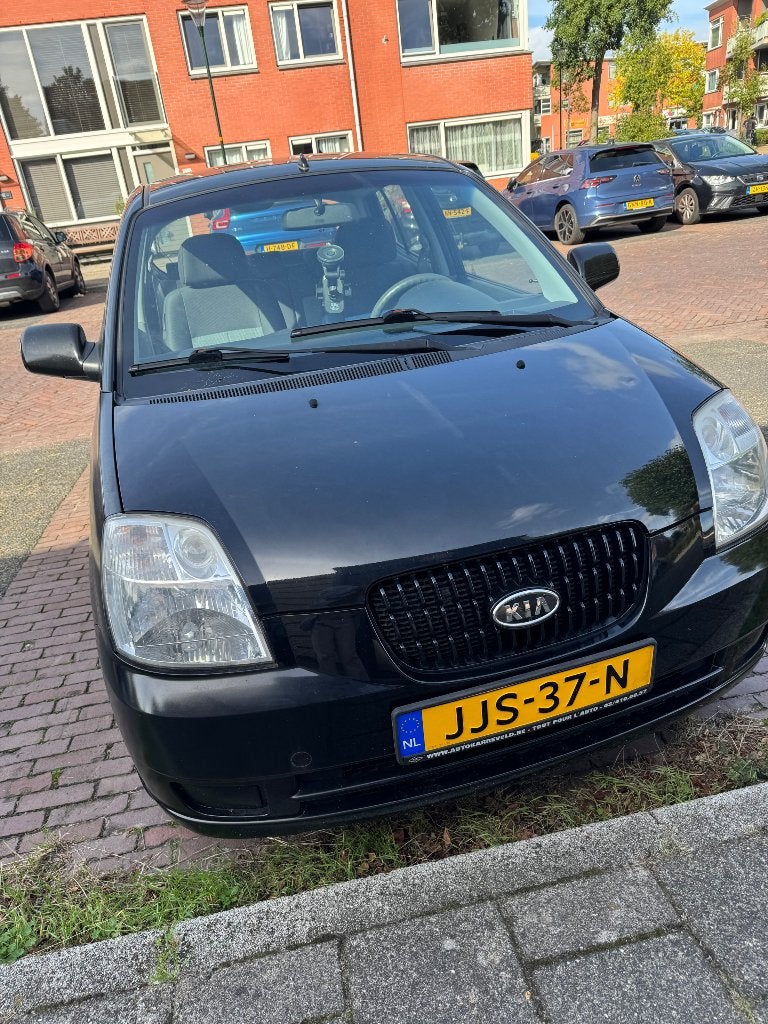 Kia Picanto 1.1 48KW 2006 Zwart, Auto's, 836 kg, 4 cilinders, 400 kg, Zwart