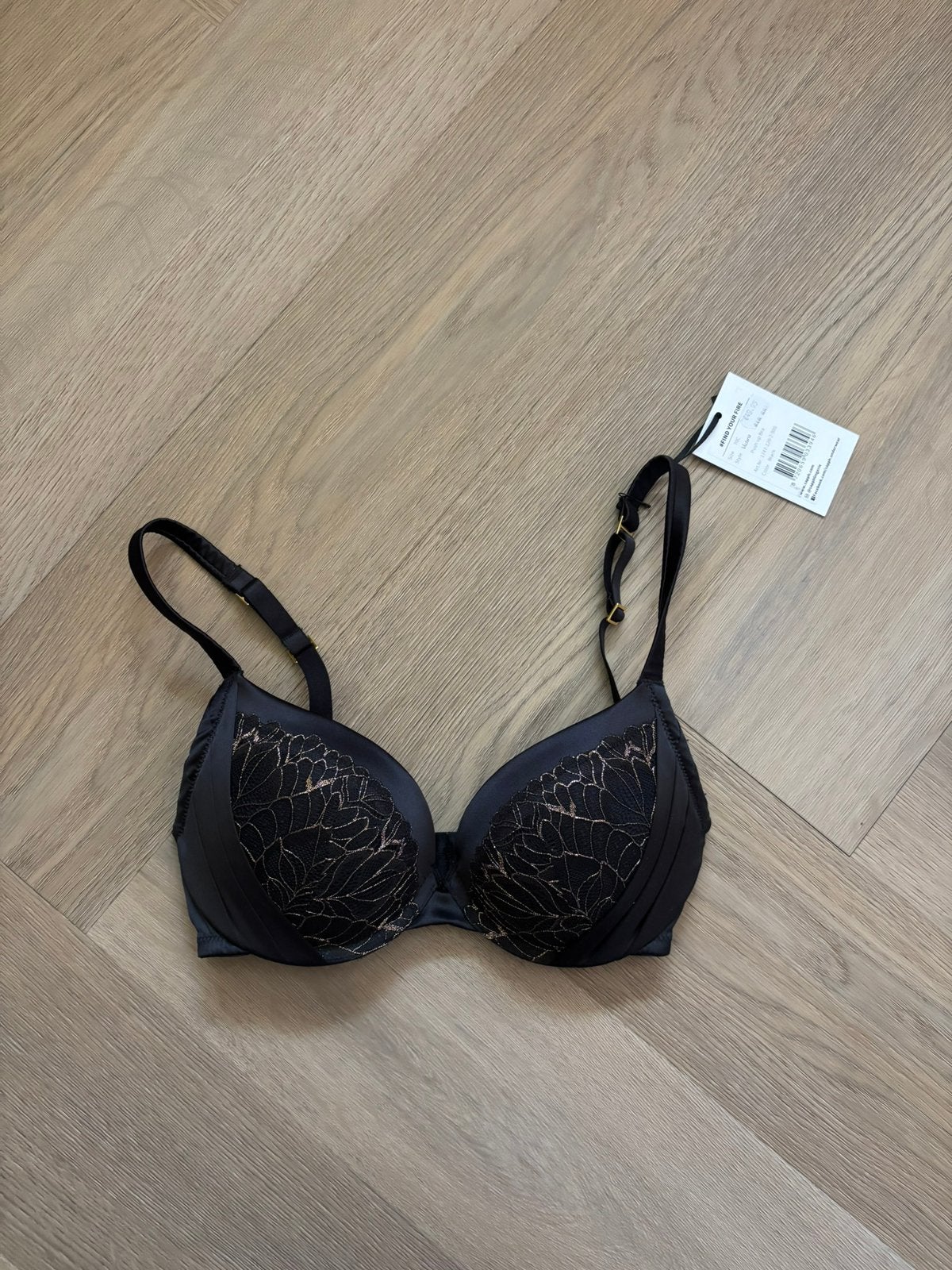 Nieuwe Sapph push up bh maat 70C, Ophalen of Verzenden, Zwart, BH