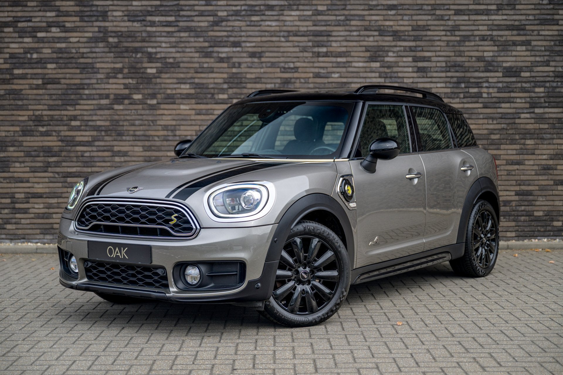 MINI Countryman 1.5 Cooper SE Hybrid ALL4 Chili | Navigatie, 12 maanden, Gebruikt, Leder en Stof, Bedrijf