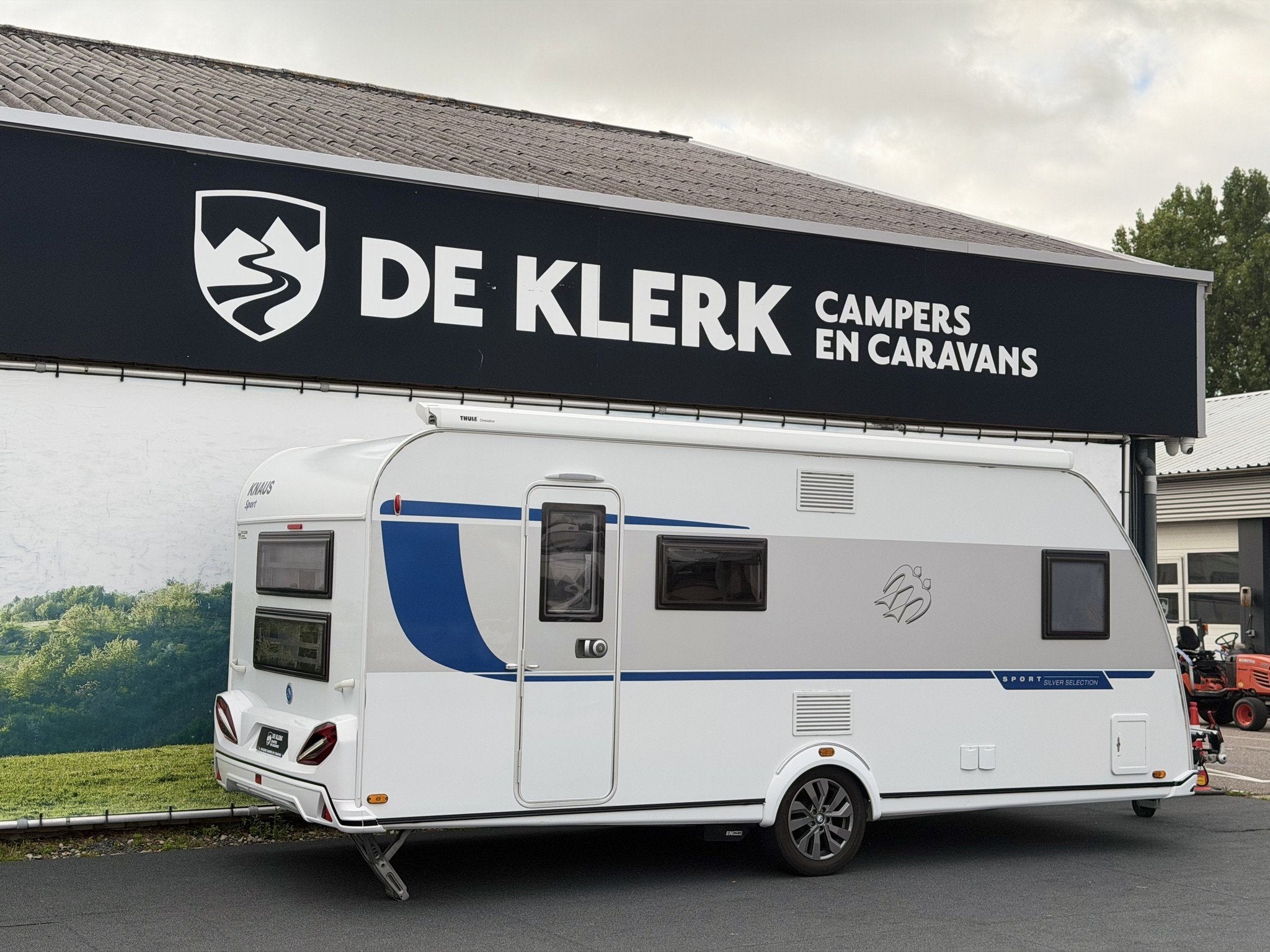 Knaus SPORT 540 FDK Silver Selection (bj 2021), Caravans en Kamperen, 7 tot 8 meter, Bedrijf, Info@deklerkcaravans.nl, Knaus