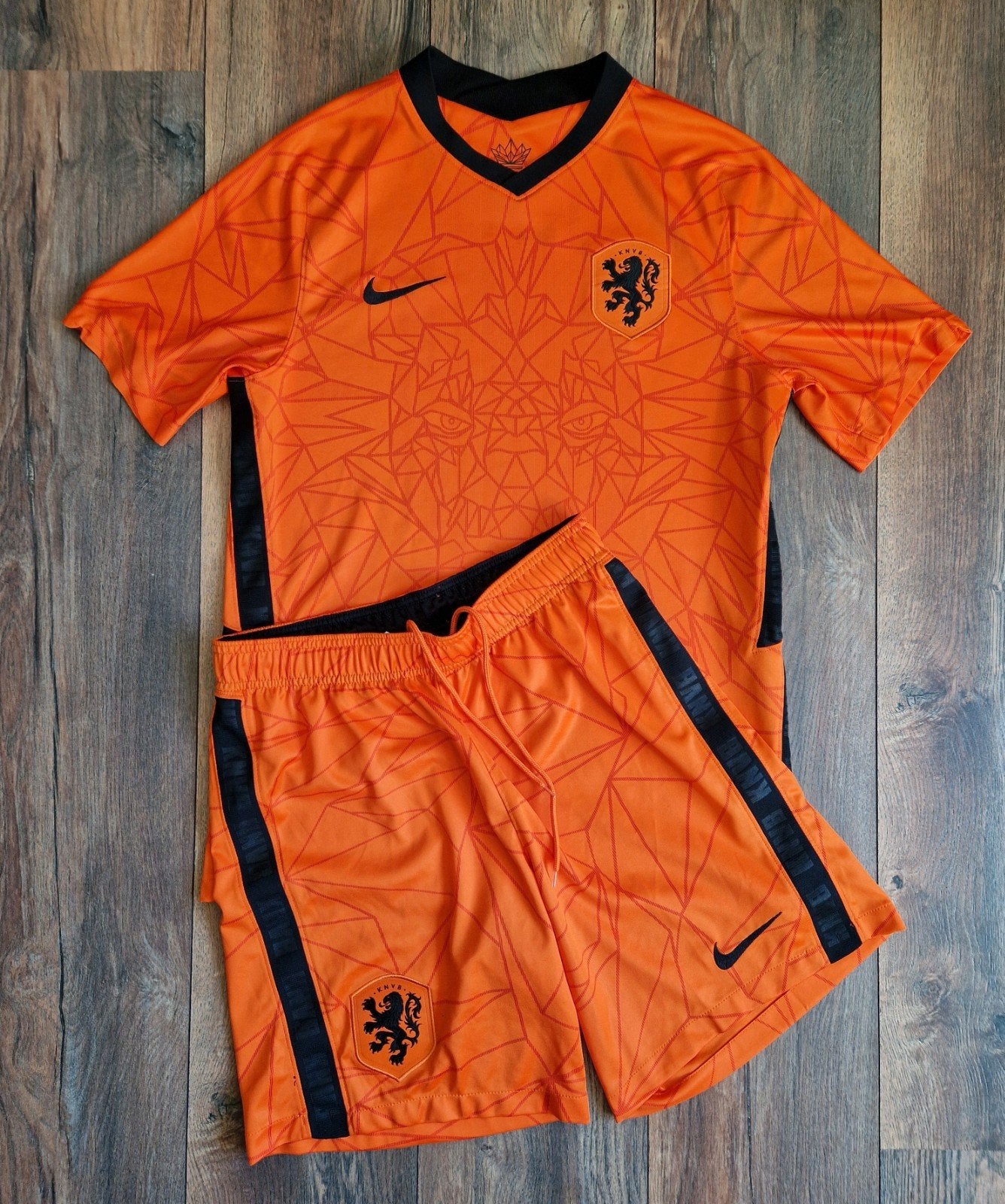 Nederlands elftal tenue Oranje KNVB 2020 shirt broekje, Maat 48/50 (M), Ophalen of Verzenden, Voetbal, Gedragen