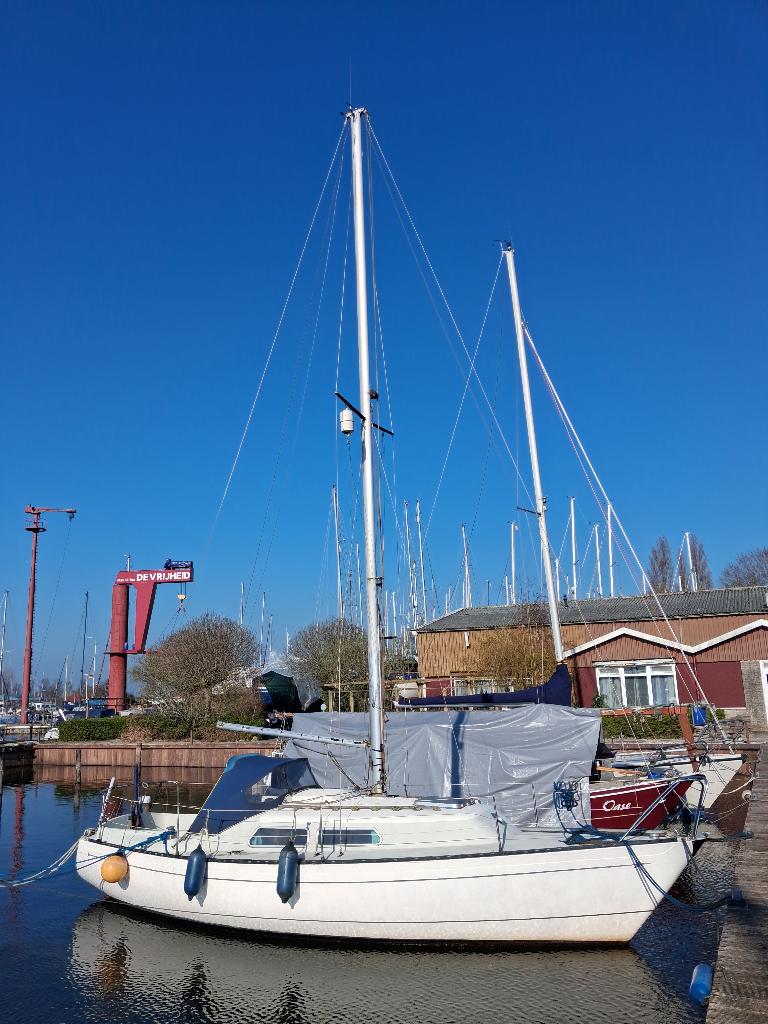 Spirit 28 - nieuwe zeilen - moderne motor, Watersport en Boten, Kajuitzeilboten en Zeiljachten, Gebruikt, Ophalen