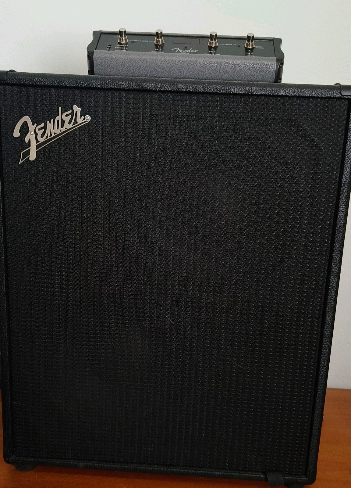 Fender Rumble Stage 800 Basversterker met Footswitch, Muziek en Instrumenten, Ophalen