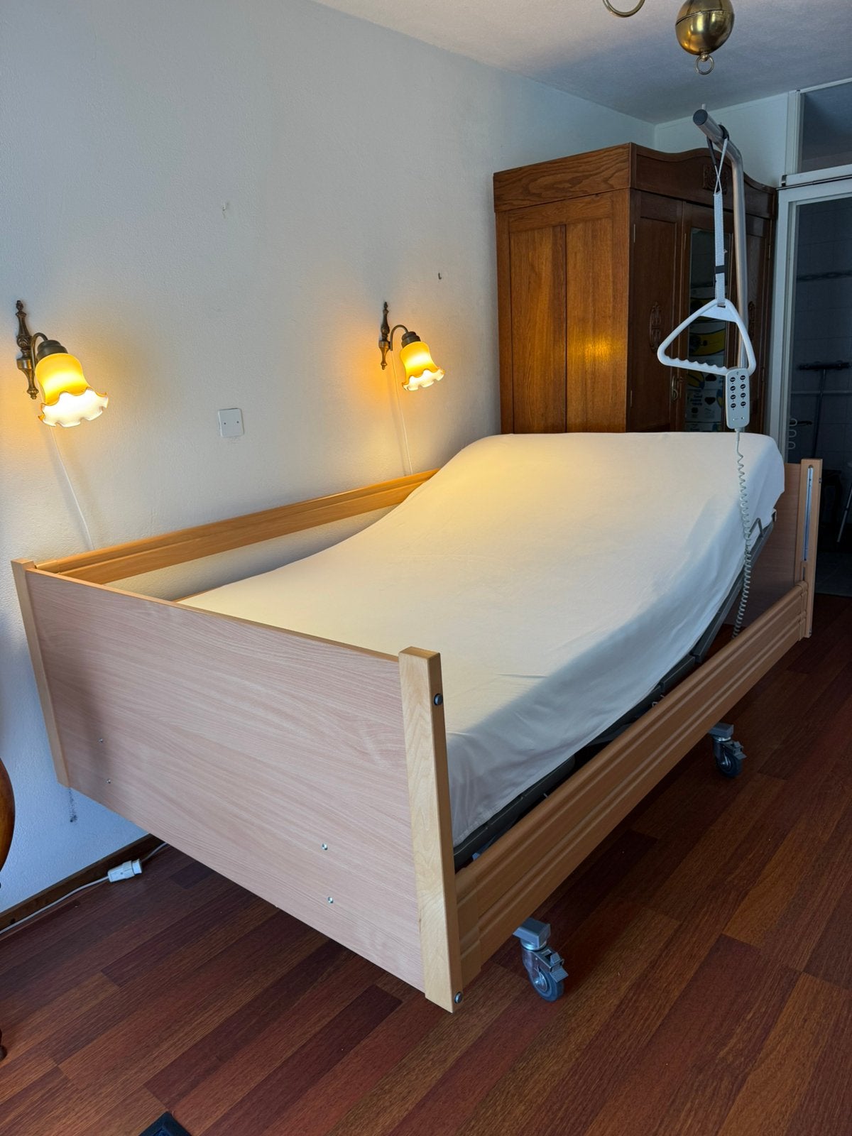 XL Zorgbed/120x200 ziekenhuisbed/Hoog,Laag Bed, Huis en Inrichting, Slaapkamer | Bedden, Ophalen, Eenpersoons, 120 cm, Hout