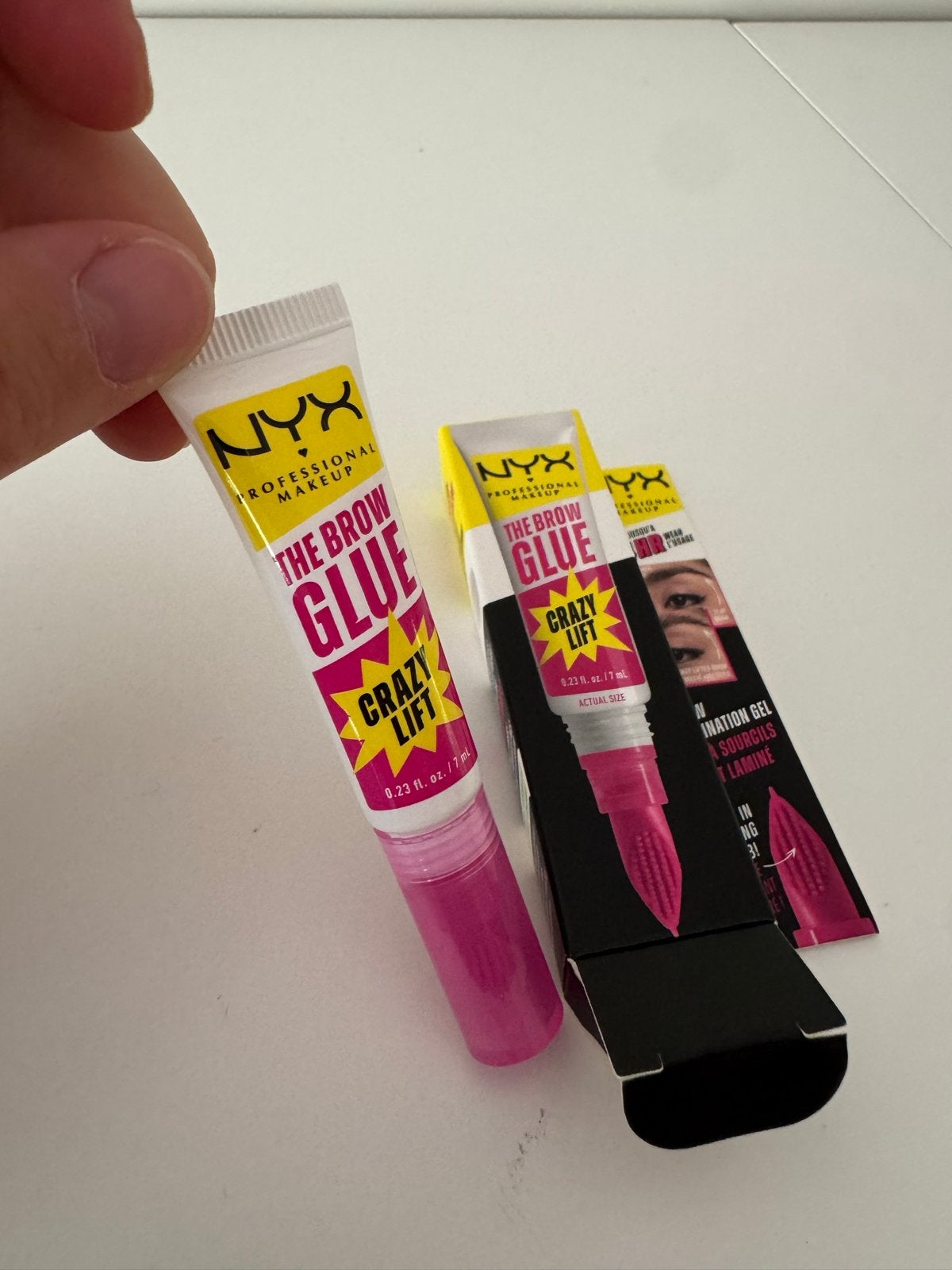 NYX The Brow Glue Crazy Lift - Transparant wenkbrauwgel, Nieuw, Ophalen of Verzenden, Make-up, Overige kleuren
