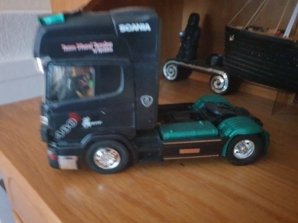 vrachtwagen ( SCANIA ) met verlichting, Italeri, Groter dan 1:32, Nieuw, Ophalen of Verzenden