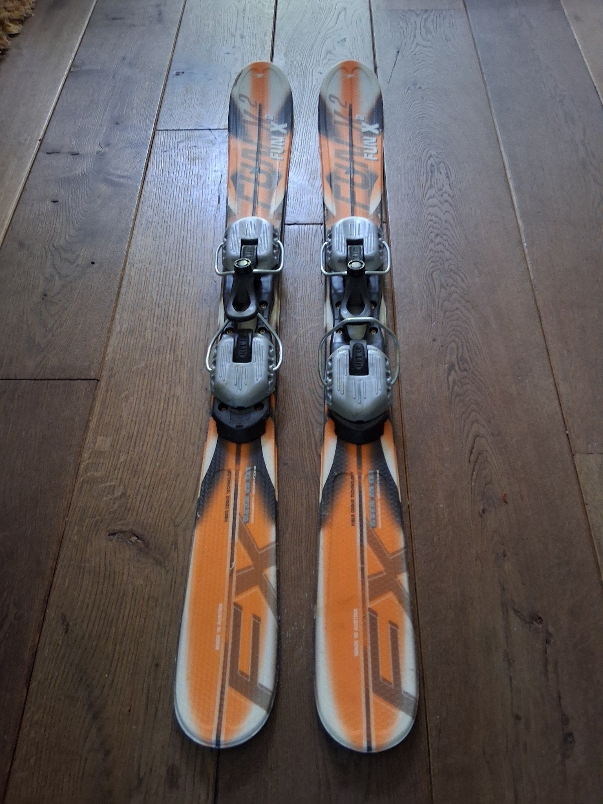 Salomon Fun X2 ski's met bindingen, Sport en Fitness, 140 tot 160 cm, Gebruikt, Skiën, Ski's