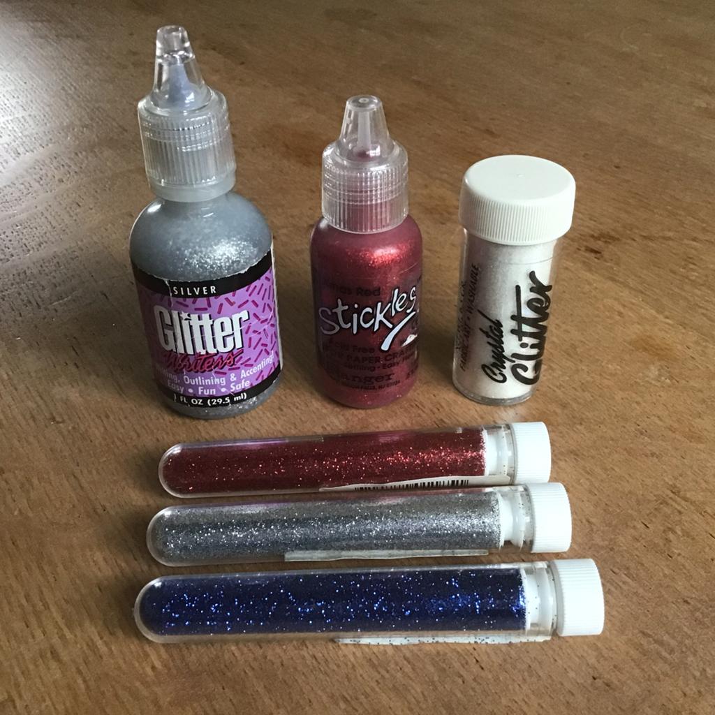 2x Glitterlijm + 4x strooi glitter rood zilver blauw wit, Ophalen of Verzenden, Nieuw, Knutselmateriaal