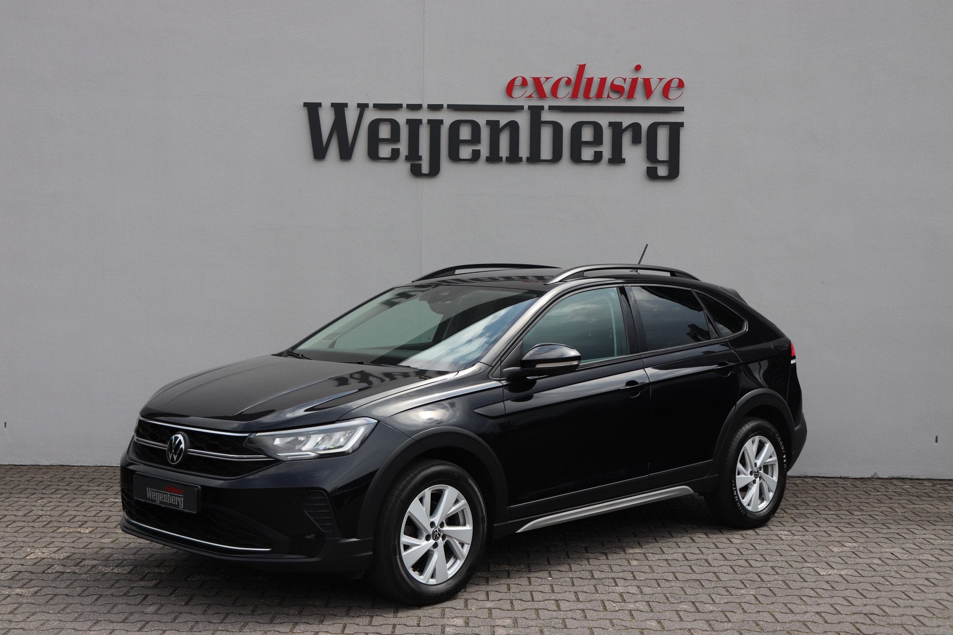 Volkswagen Taigo 1.0 TSI DSG Trekhaak Camera Navi ACC, Auto's, Volkswagen, 12 maanden, Stof, Gebruikt, Zwart