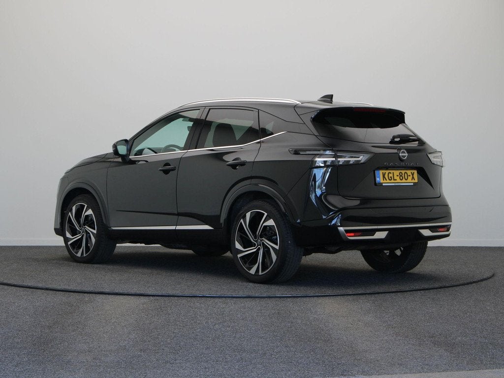 Nissan Qashqai 158pk MHEV Xtronic Tekna Plus | BOSE audio |, Euro 6, 4 cilinders, Zwart, Bedrijf
