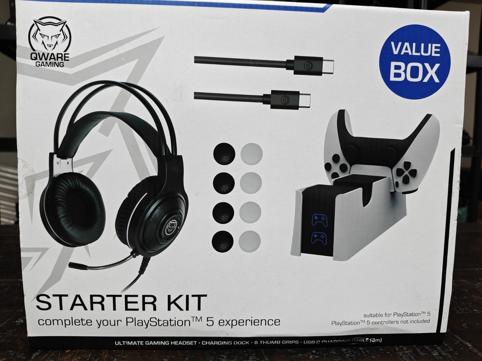 Headset, thumbgrips, Oplaadstation PlayStation 5 - Nieuw, Onbekend, raadpleeg de verpakking voor details, Nieuw, Qware Gaming