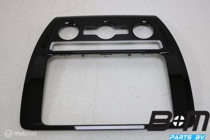 Radio / kachelbediening omranding VW Jetta 5C6 5C6858069F, Auto-onderdelen, Gebruikt