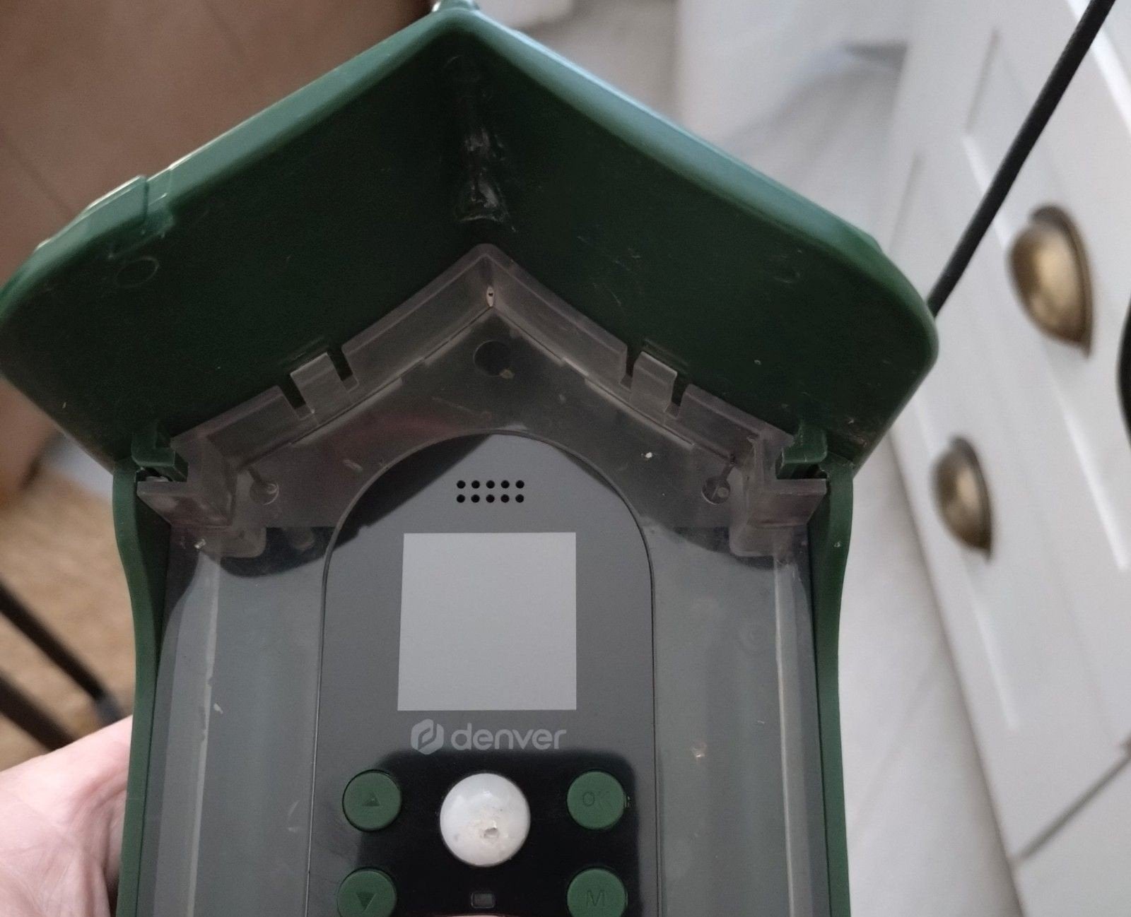 Vogelhuisje met camera., Ophalen